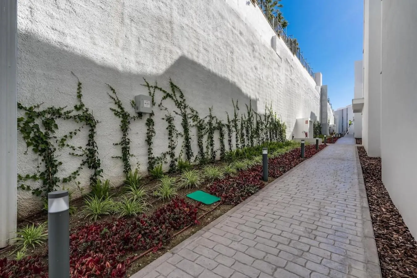 Brand New Penthouse In Estepona 0*,